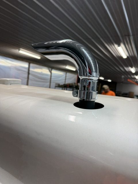 Lincoln polished exhaust tip