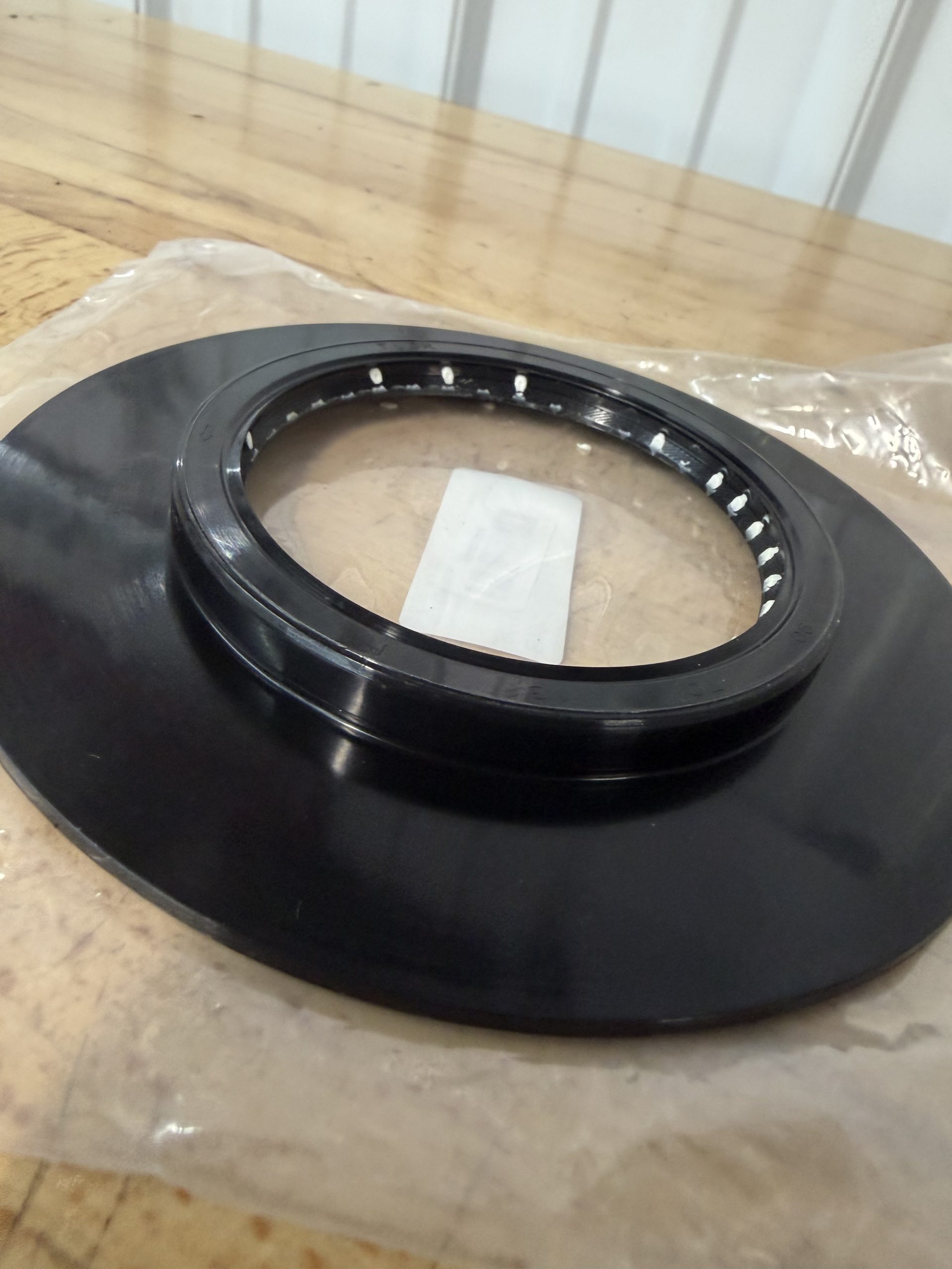 300d rear main seal perkins