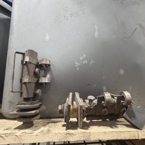 used brush holders sa 200/250/300