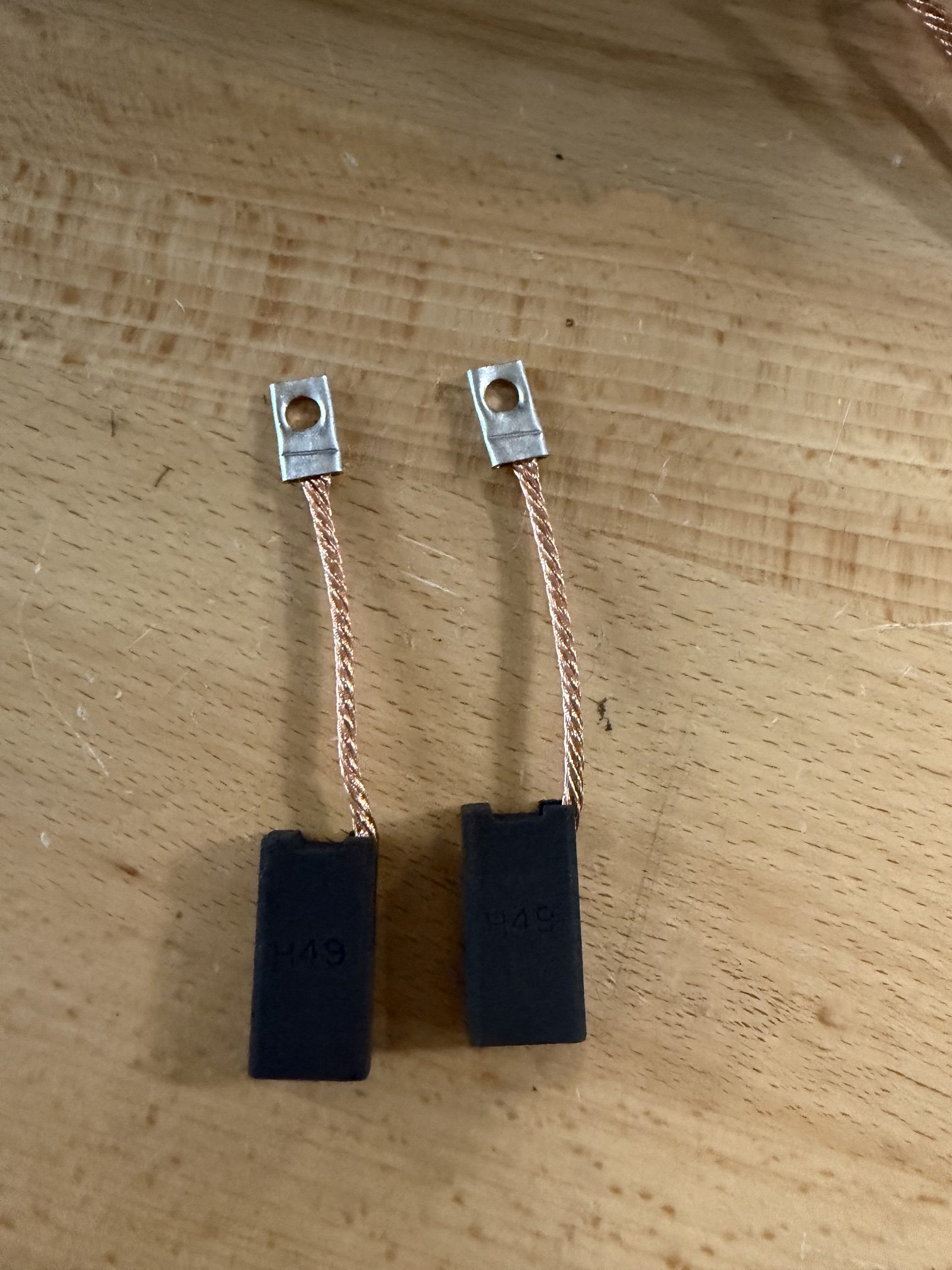 sa 200 exciter brushes