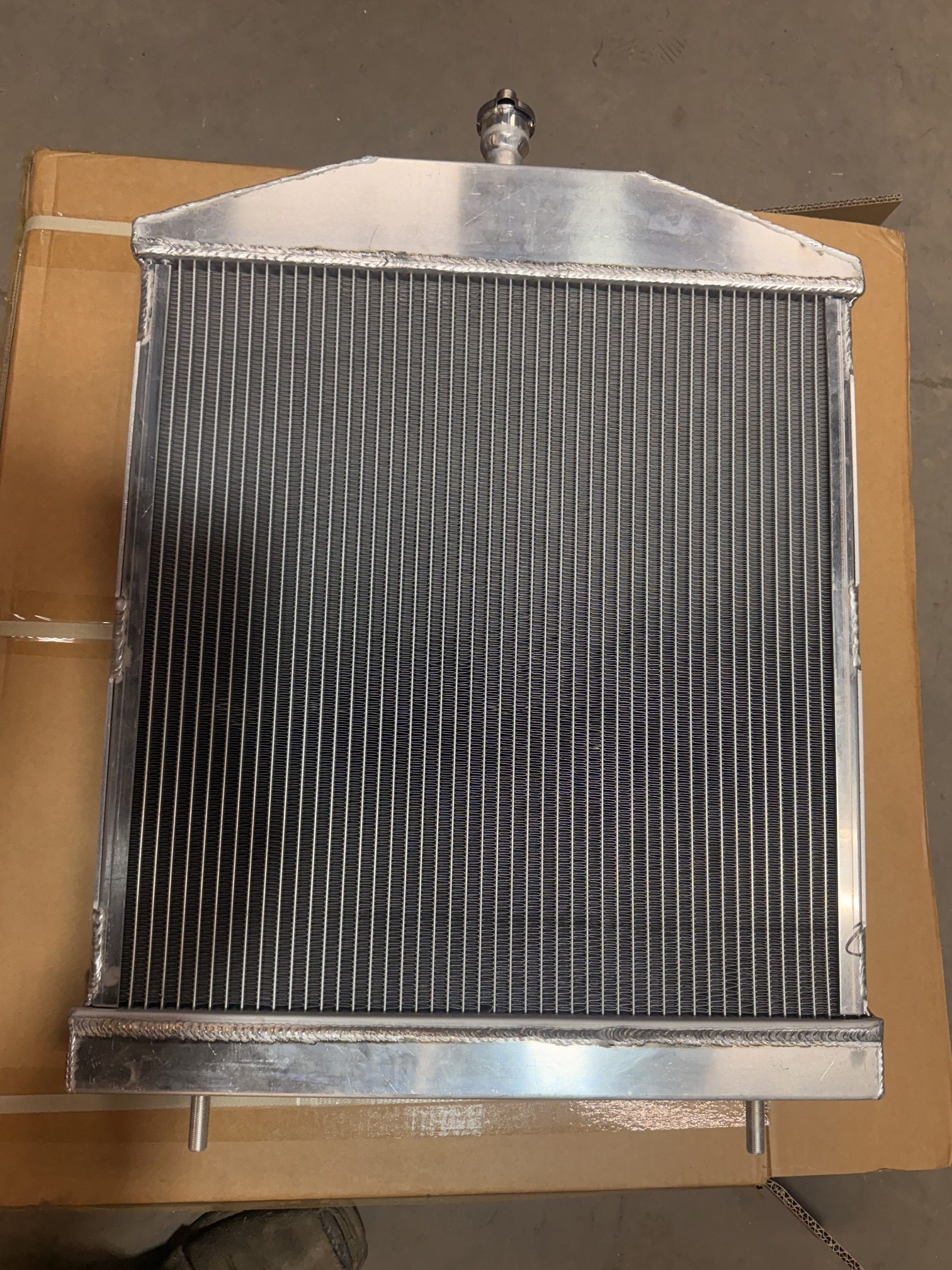 aluminum radiator sa-200 /250/300d /200d - Image 2